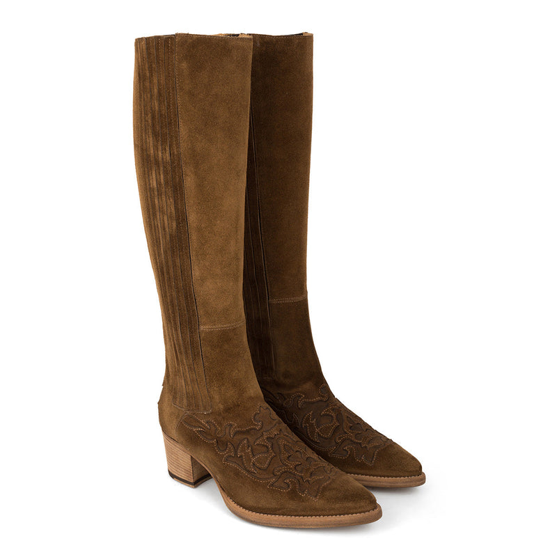 GILL 86034<br>Chestnut boots