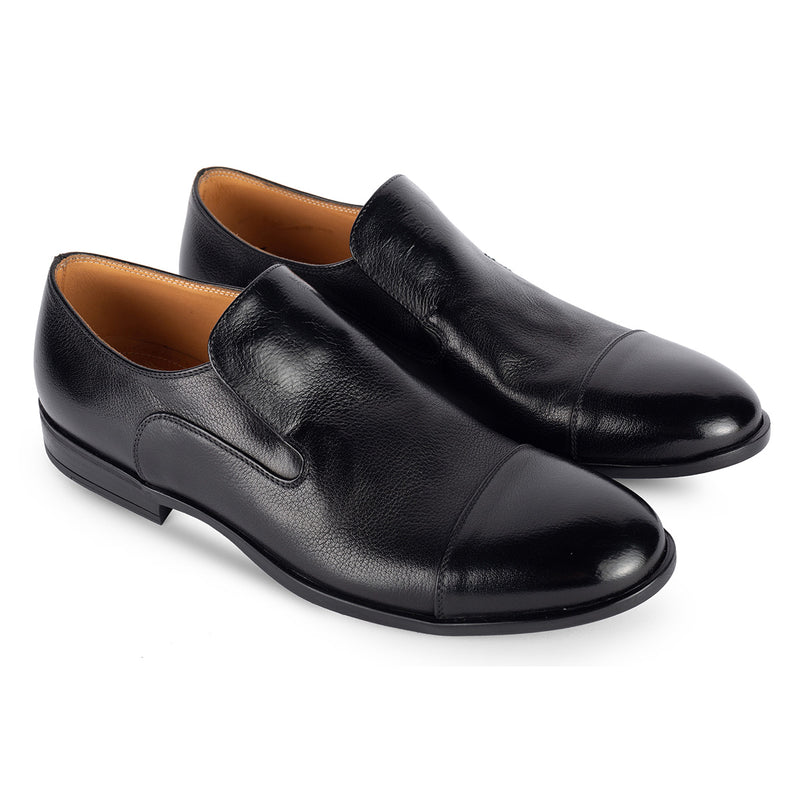 ESSENTIAL KRIS 94328<br> Black slip-on shoes