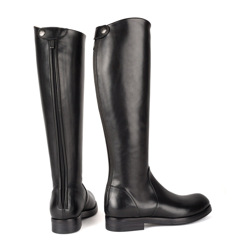 CAMIL 33025 <br> Black boots