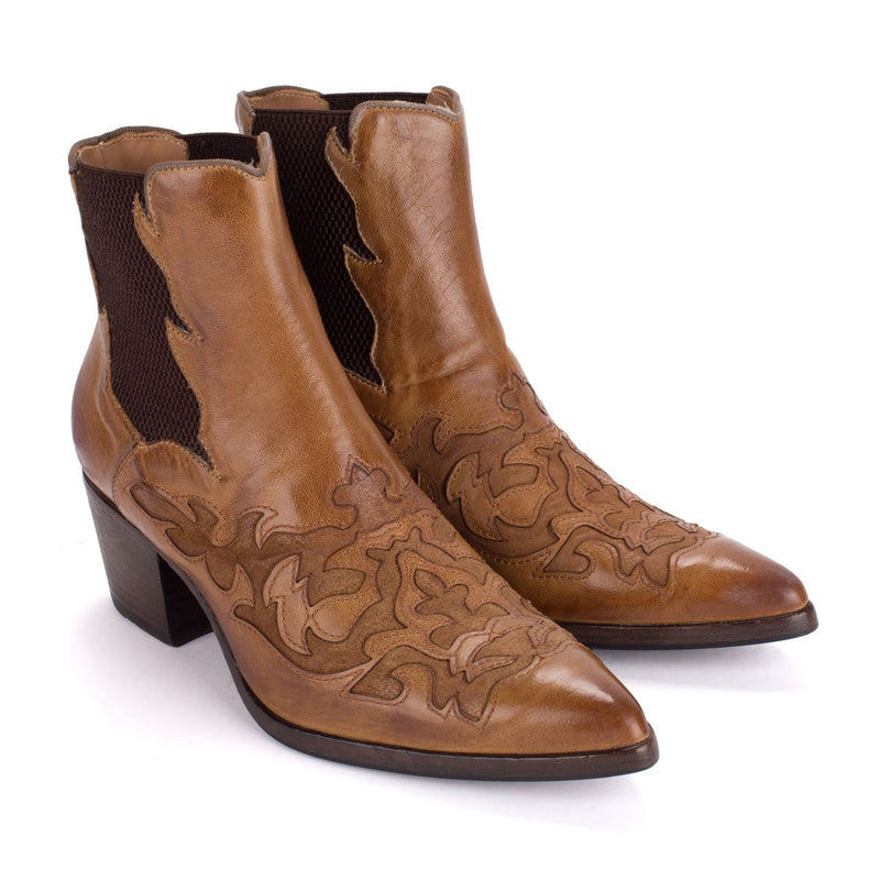 YARA 46036<br>Texan inspired boots