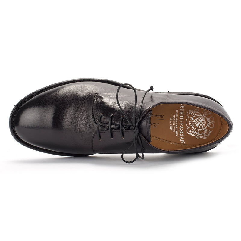 YAGO 55021<br>Black derby shoes